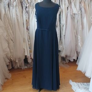 24W Navy Chiffon Gown
